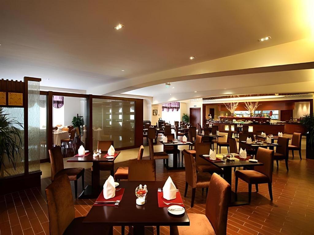Grand Mercure Teda Dalian Exterior foto